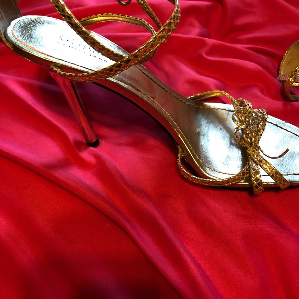 Guess Champagne Gold heels - Picture 4 of 9